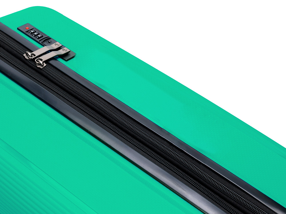 Чемодан TORBER В Отпуск, ярко-бирюзовый, полипропилен, 55 х 36 х 21,5 см, 37 л