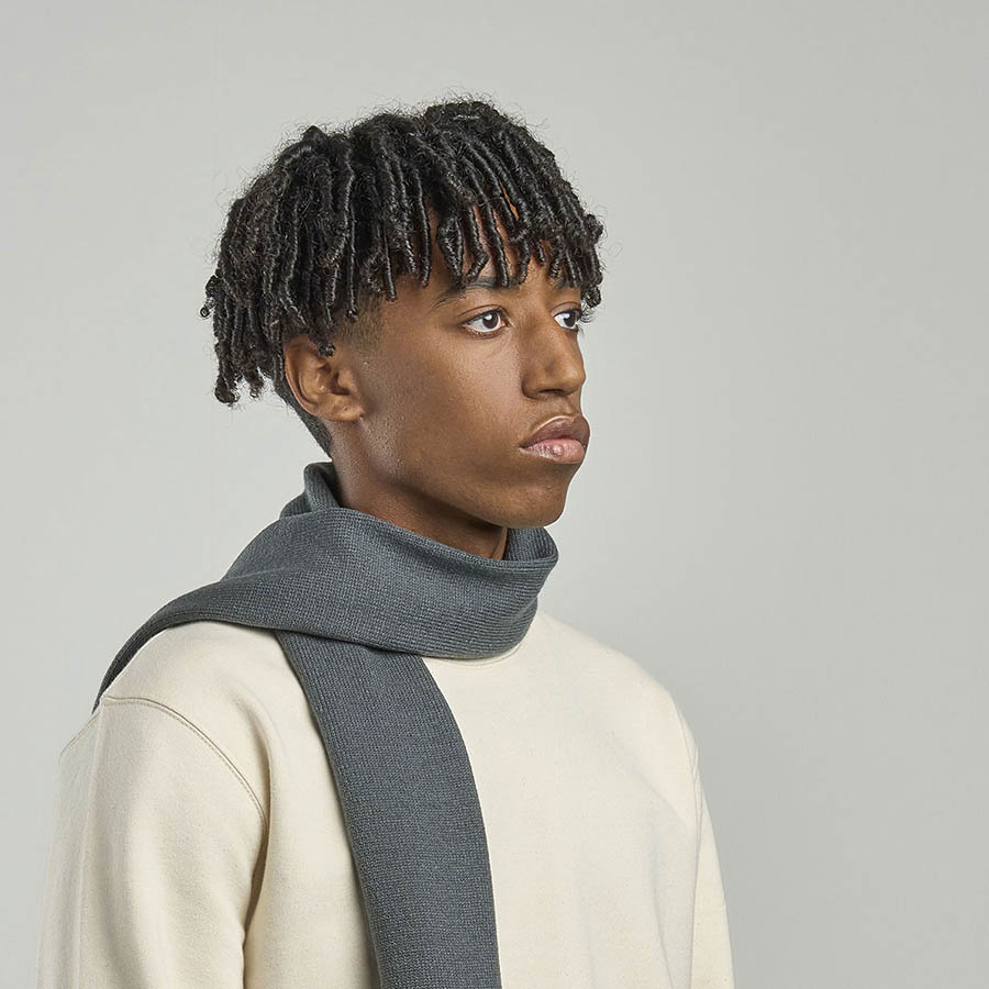 Шарф вязаный WIND SCARF-S Шарф вязаный WIND SCARF-S