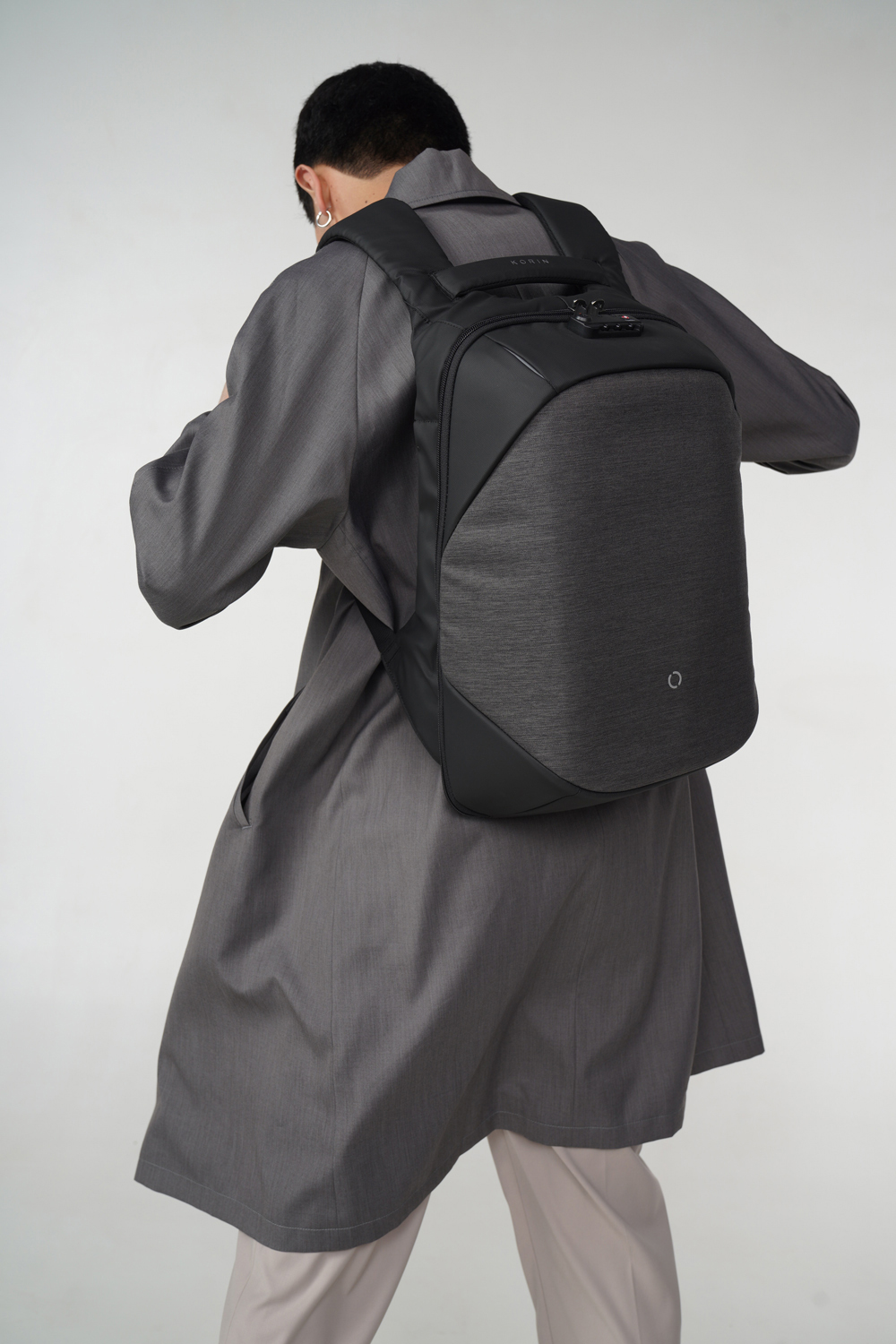 Рюкзак KORIN ClickPack 46х34х16 см, черный