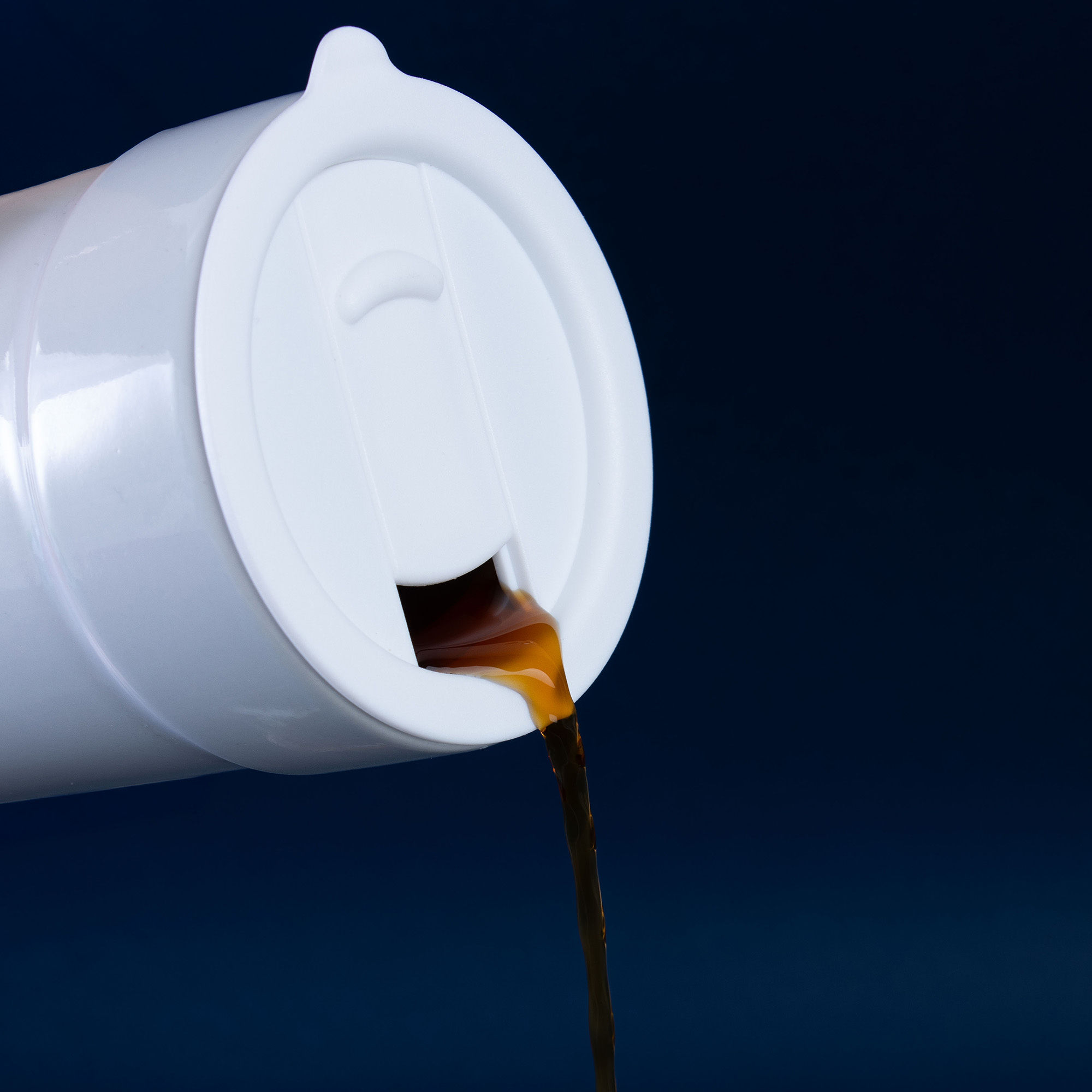 Кружка кермическая Silvia с силиконовой манжетой, белая