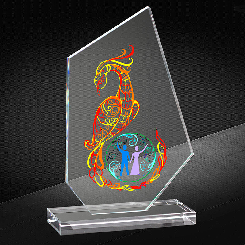 Награда из стекла с цветной печатью