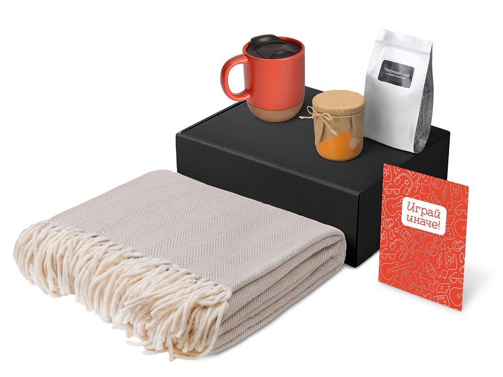 Подарочный набор Re:y. Nest с пледом, кружкой и вареньем