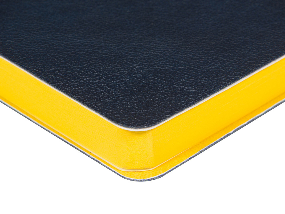 Ежедневник недатированный А5 Boston (темно-синий) желтый обрез