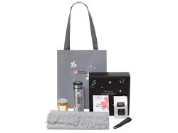 Подарочный набор Re:f. Walk с палантином, шопером и термосом Подарочный набор Re:f. Walk с палантином, шопером и термосом