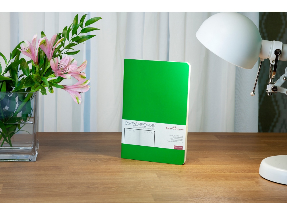 Ежедневник А5 недатированный Megapolis Flex, зеленый флуор