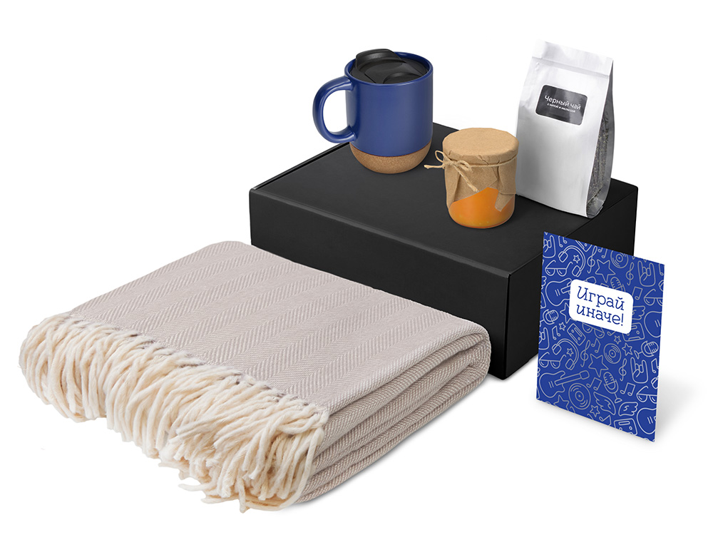Подарочный набор Re:y. Nest с пледом, кружкой и вареньем Подарочный набор Re:y. Nest с пледом, кружкой и вареньем