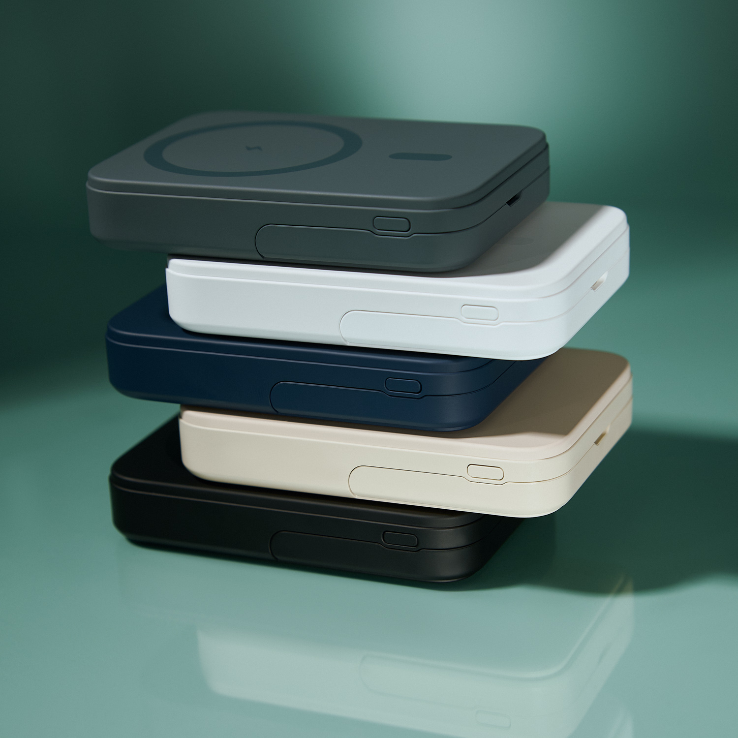Внешний аккумулятор Юнион PD (Union PD) 10000mAh с функцией беспроводной зарядки 15W, синий Внешний аккумулятор Юнион PD (Union PD) 10000mAh с функцией беспроводной зарядки 15W, синий