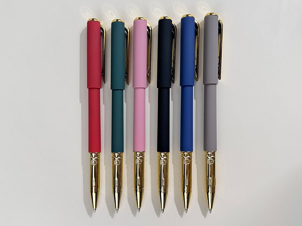 Ручка пластиковая шариковая Parliament, 0,7 мм, синие чернила, красный/золотистый Ручка пластиковая шариковая Parliament, 0,7 мм, синие чернила, красный/золотистый