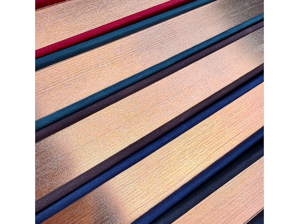 Ежедневник недатированный А5 Royal, коричневый с бронзовым срезом Ежедневник недатированный А5 Royal, коричневый с бронзовым срезом