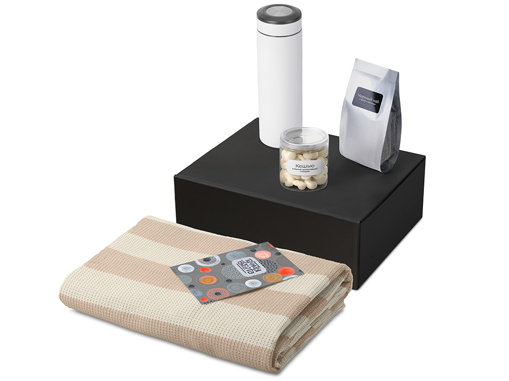 Подарочный набор Re:y. Warm с пледом, термосом и чаем Подарочный набор Re:y. Warm с пледом, термосом и чаем