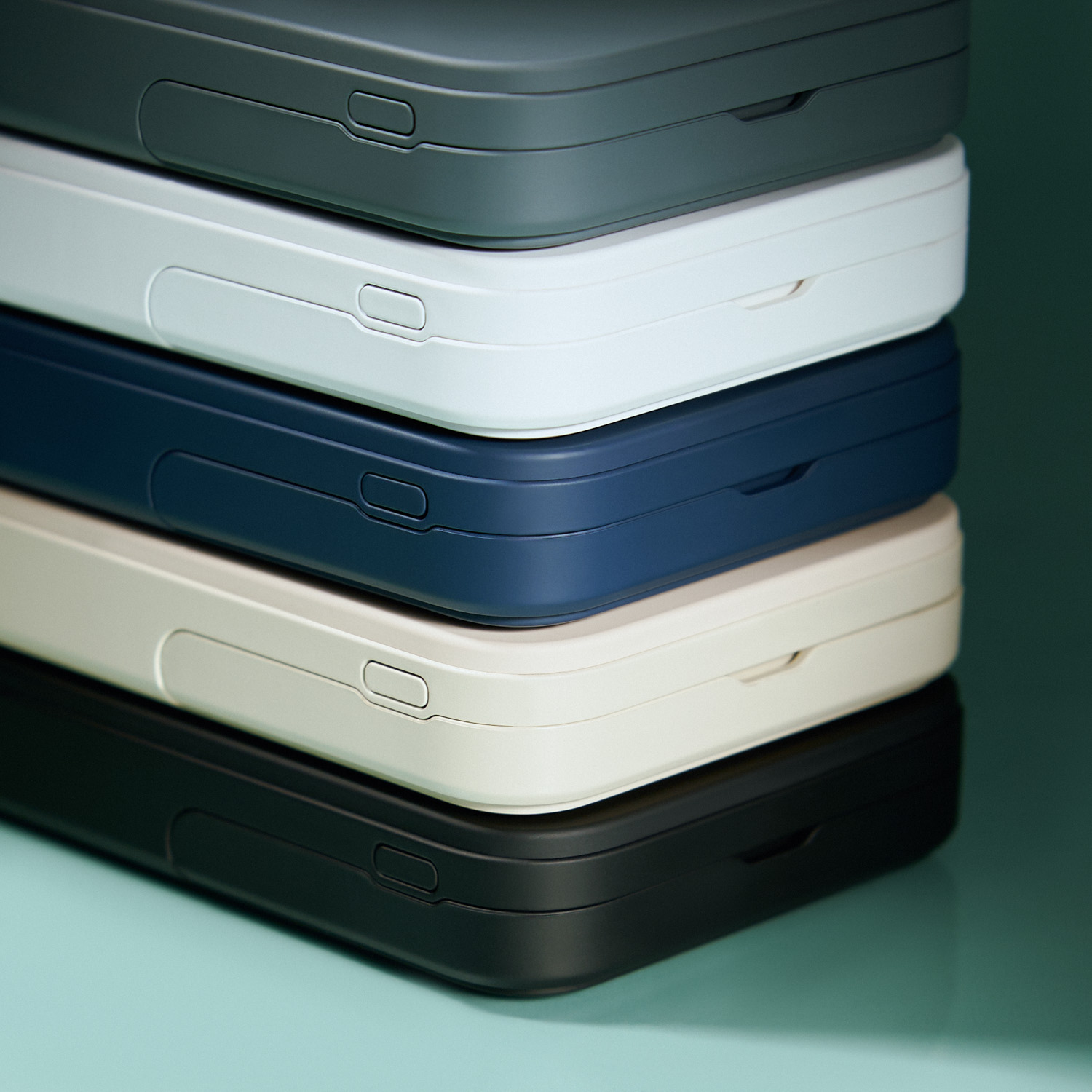 Внешний аккумулятор Юнион PD (Union PD) 10000mAh с функцией беспроводной зарядки 15W, черный Внешний аккумулятор Юнион PD (Union PD) 10000mAh с функцией беспроводной зарядки 15W, черный