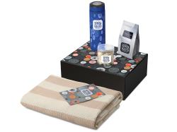 Подарочный набор Re:y. Warm с пледом, термосом и чаем Подарочный набор Re:y. Warm с пледом, термосом и чаем