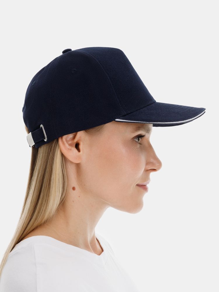 Бейсболка Classic 2.0, темно-синяя с белым кантом