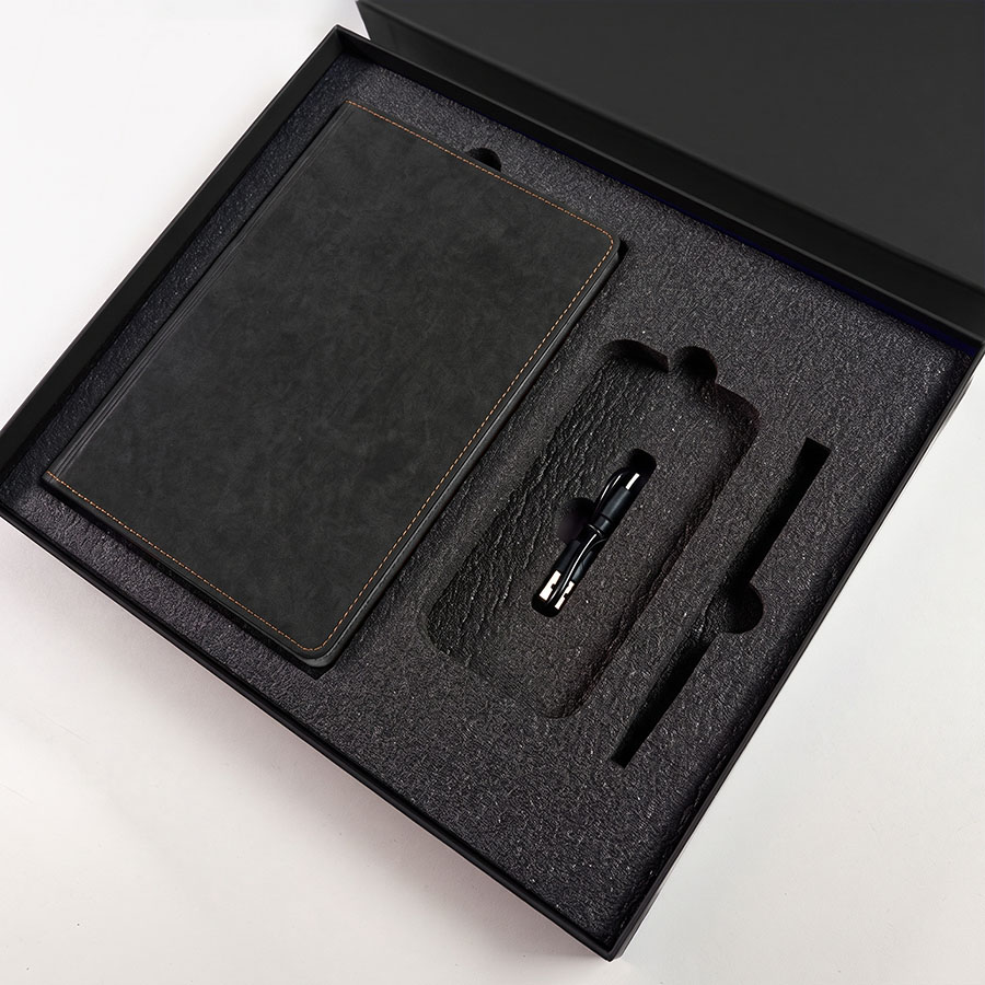 Набор подарочный  EMBER: ежедневник и power bank в коробке  с ложементом