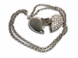USB-флешка на 32 Гб в виде Сердца  с кристаллами, серебро
