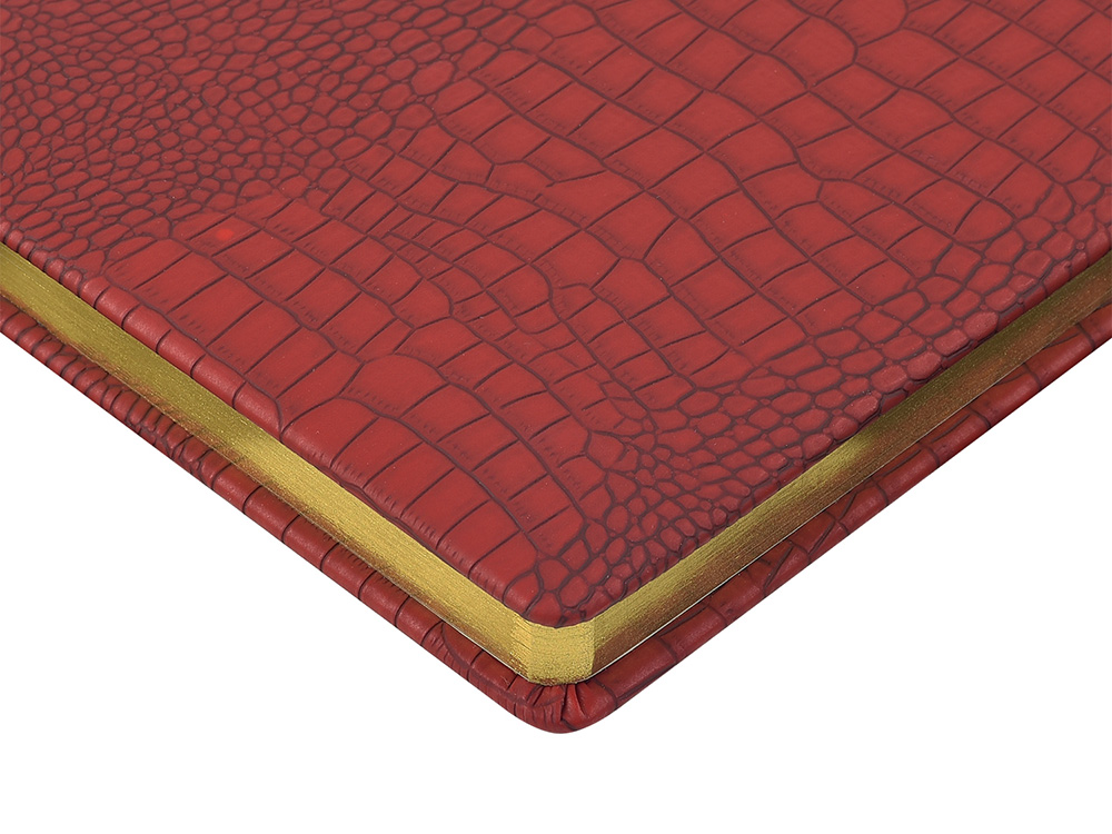 Ежедневник недатированный А5 Amazonia, бордовый с золотым обрезом