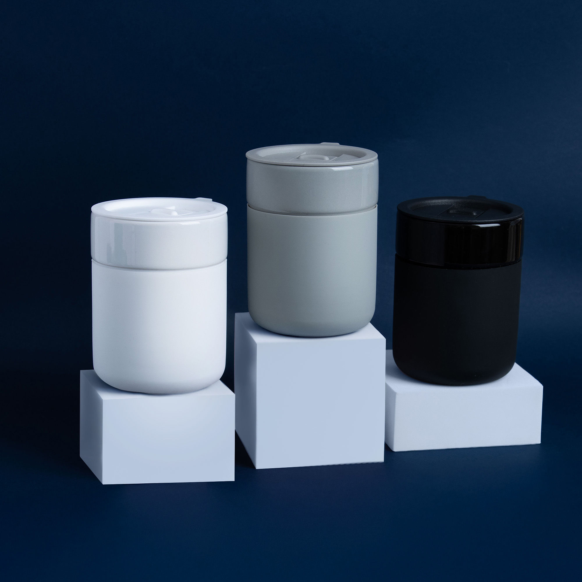 Кружка кермическая Silvia с силиконовой манжетой, серая-синяя