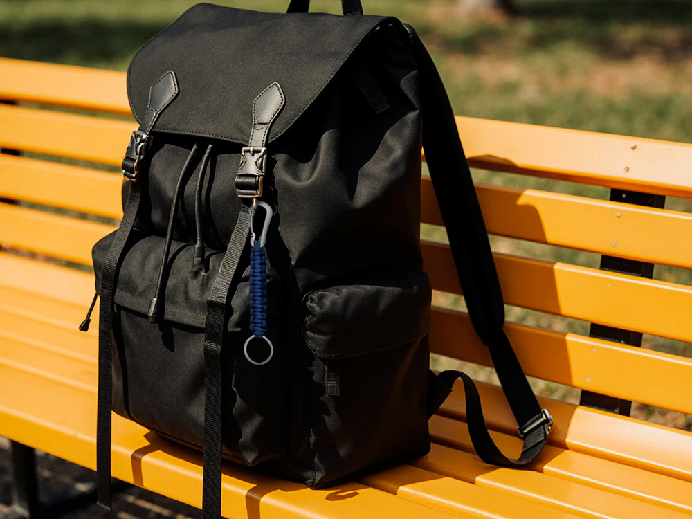 Брелок-веревочка Austere с карабином и кольцом, темно-синий с серебристым