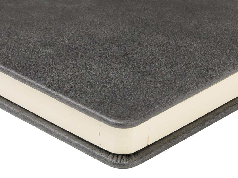 Ежедневник недатированный А5 Premier, серый