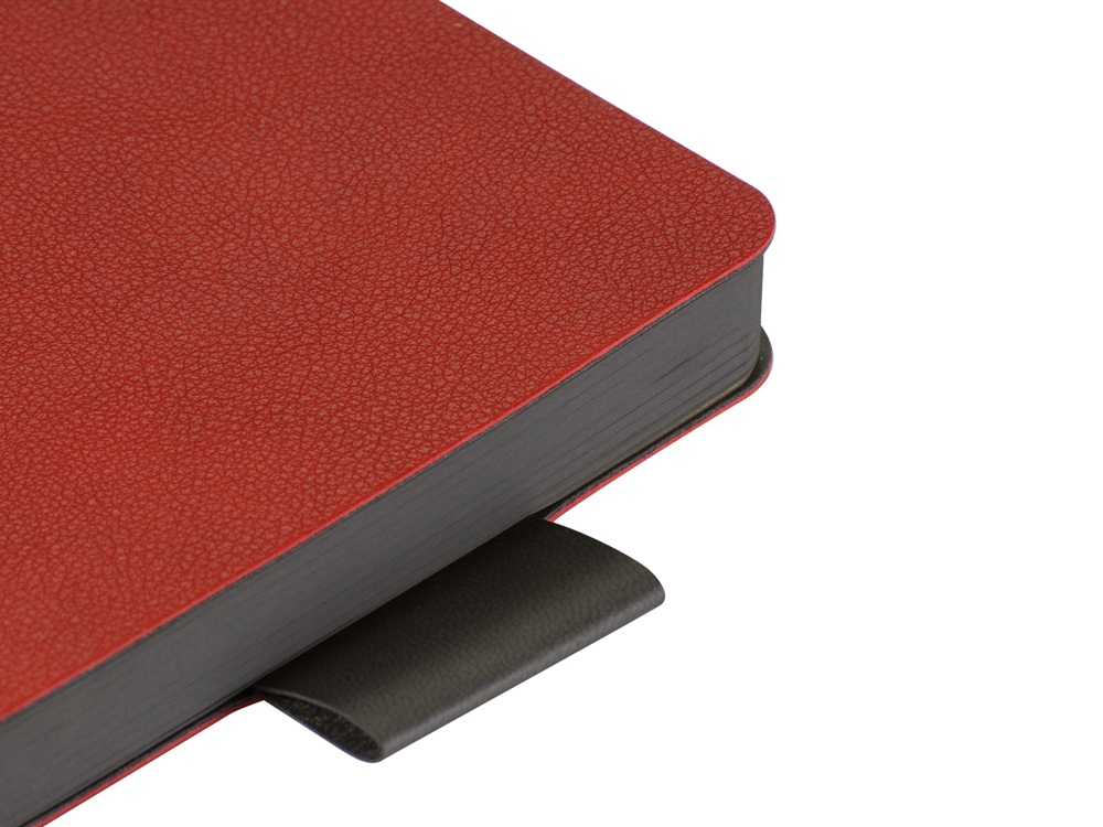 Ежедневник А5 датированный Boston 2026, красный с серым обрезом Ежедневник А5 датированный Boston 2026, красный с серым обрезом